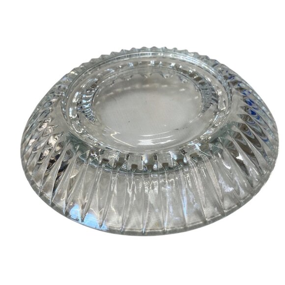 Clear Glass Ribbed Ashtray 20 Slot Textured - Picture 4 of 6